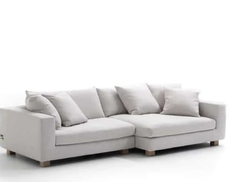 Divano in tessuto con penisola Nebula Light di Moroso