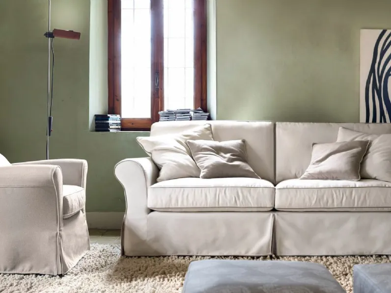 Divano lineare Myto Mikonos di Cava Divani