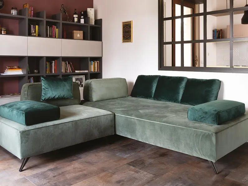 Divano ad angolo Tres di Nicoletti Home