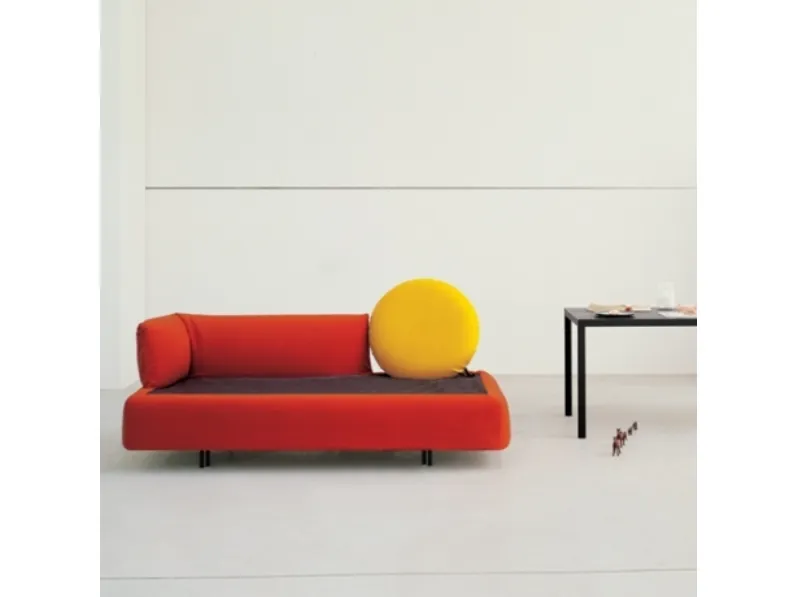 Divano letto di design in tessuto Oblò di Campeggi