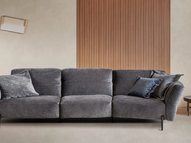 Divano lineare Ocean di Franco Ferri