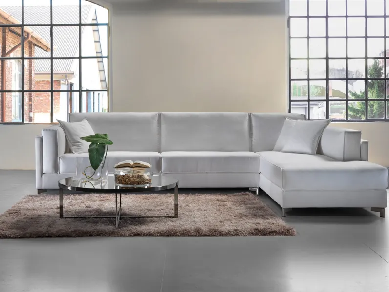 Divano in tessuto con penisola Oslo di Kappa Salotti