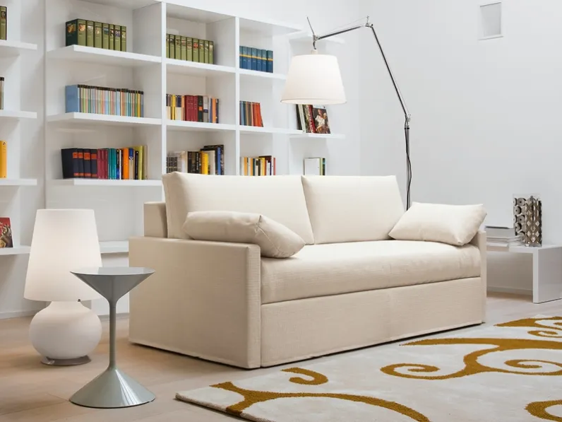 Divano letto lineare in tessuto Bipper di Rigosalotti