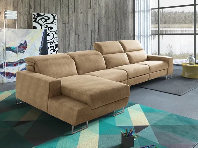 Divano relax in tessuto imbottito con penisola Davis di Rigosalotti