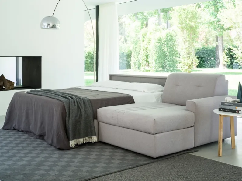 Divano letto matrimoniale con penisola Scilla di Rigosalotti