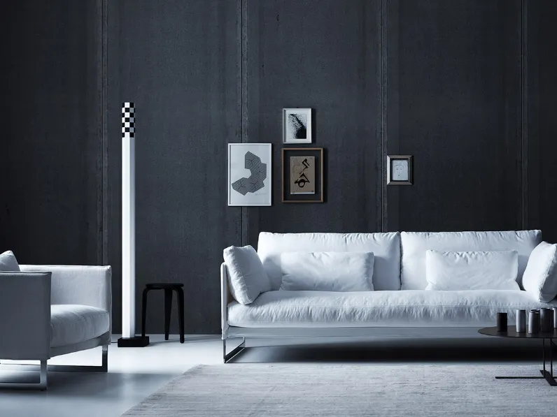 Divano lineare Livingston di Saba