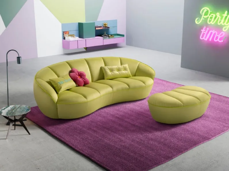 Divano lineare Shai di Egoitaliano