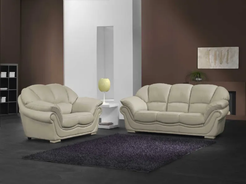 Divano lineare imbottito e rivestito in pelle Siviglia di Polyformitalia 