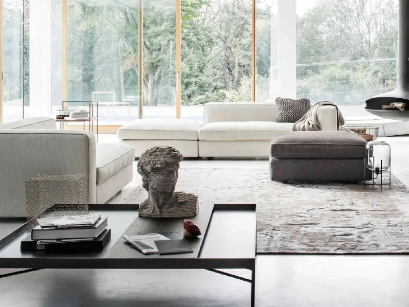 Divano lineare Snap di Lema