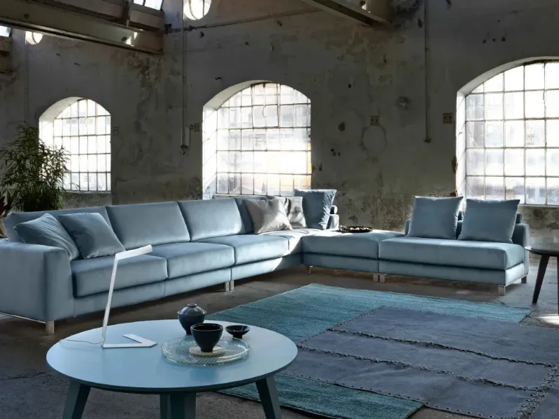 Divano angolare Dubai di Spagnol Salotti