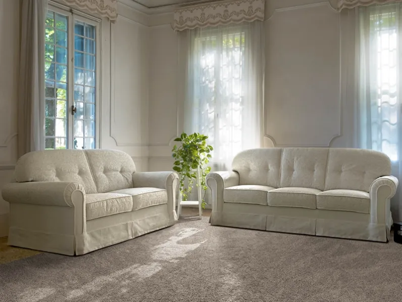 Divano classico lineare in tessuto Tiepolo di Rigosalotti