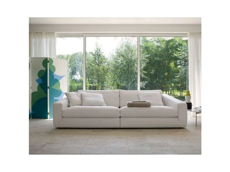 Divano in tessuto dalla seduta morbida e profonda Tobias di Estel