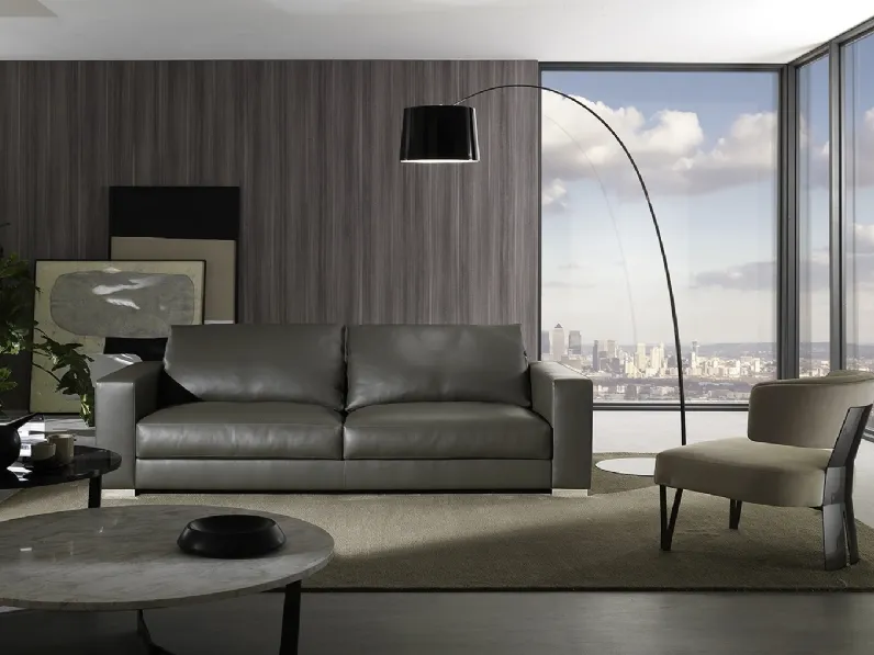 Divano lineare in pelle Tortona di Albani