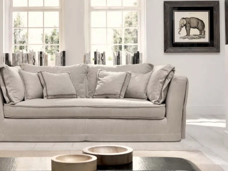 Divano lineare Alabastro di TreCi Salotti