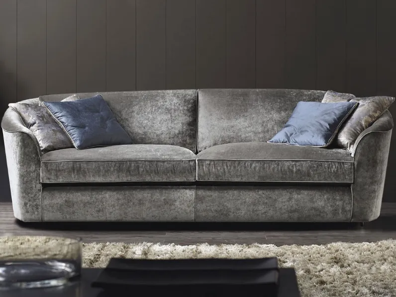 Divano lineare Vanity di Cava Divani