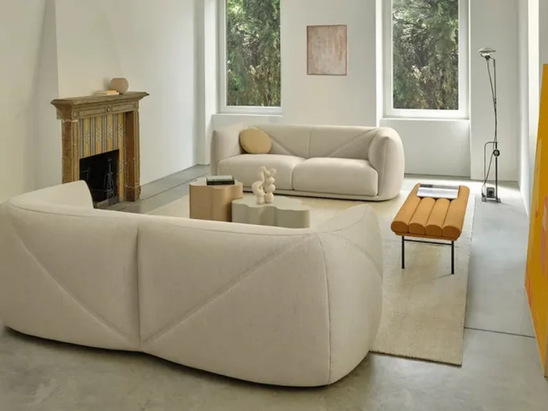 Divano lineare Vela di Saba