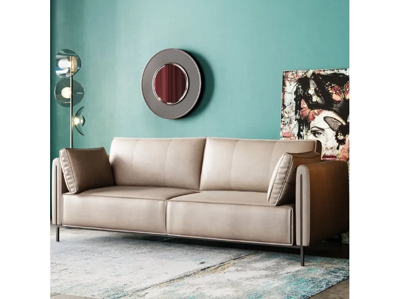 Divano lineare in pelle Victor di Kare Design