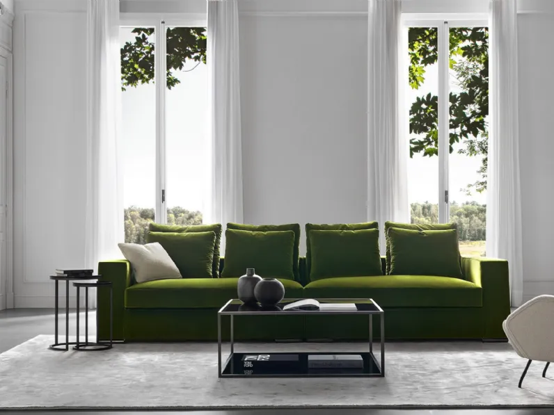 Divano di design lineare in tessuto imbottito William di Tosconova