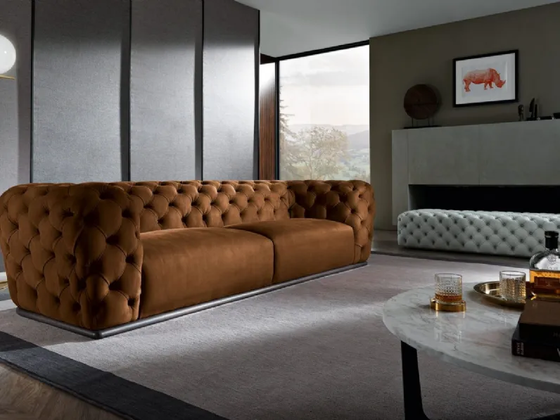 Divano lineare Winchester di Albani