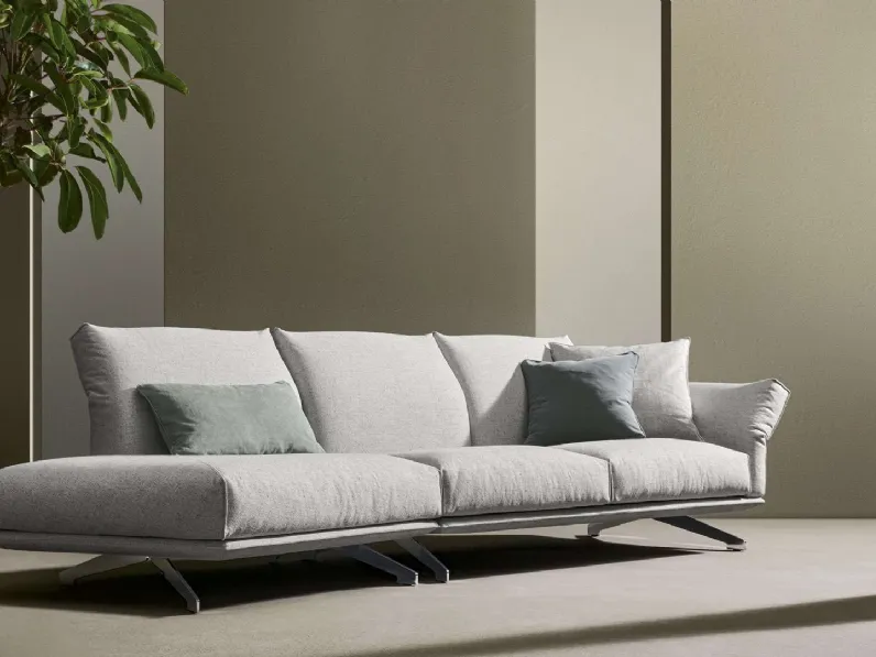Divano lineare Wing di Twils Lounge
