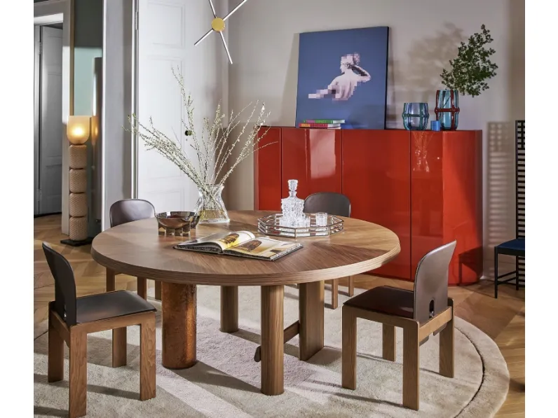 Sedia in cuoio e legno 121 di Cassina