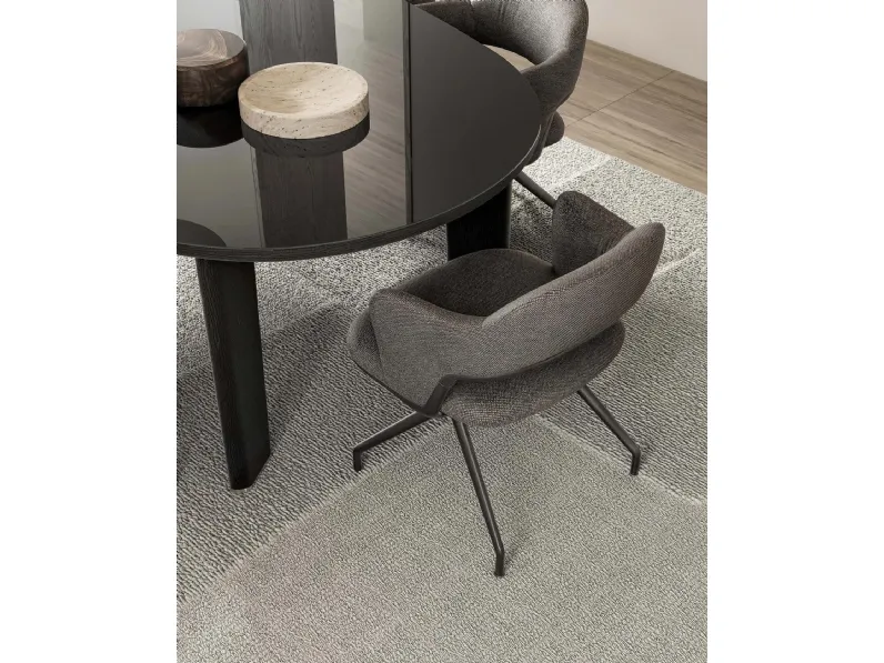 Sedia Alma in tessuto imbottito di Flexform