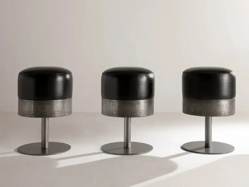 Sgabello Amelie in pelle di Laura Meroni