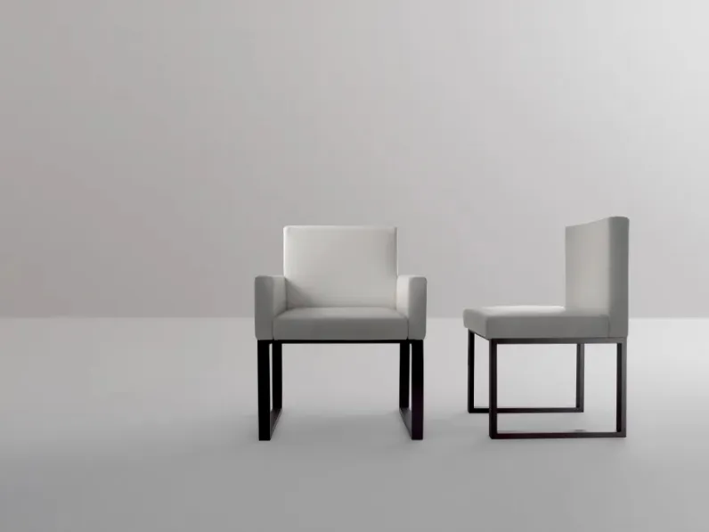 Sedia in pelle BD 03 di Laura Meroni