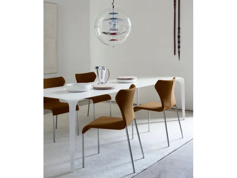 Sedia in tessuto con gambe in metallo Papilio di B&B Italia