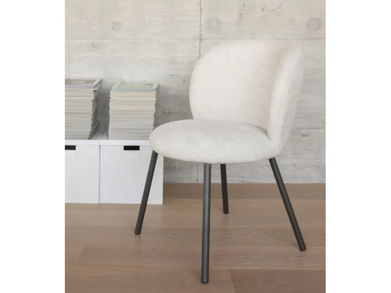 Sedia Belle in tessuto imbottito di Altacom