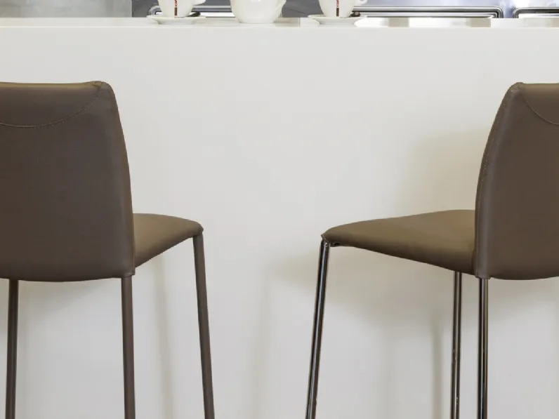 Sedia impilabile in ecopelle Belle di Ambiance Italia