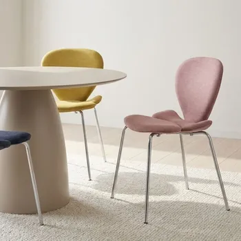 Sedia Blossom di Kare Design