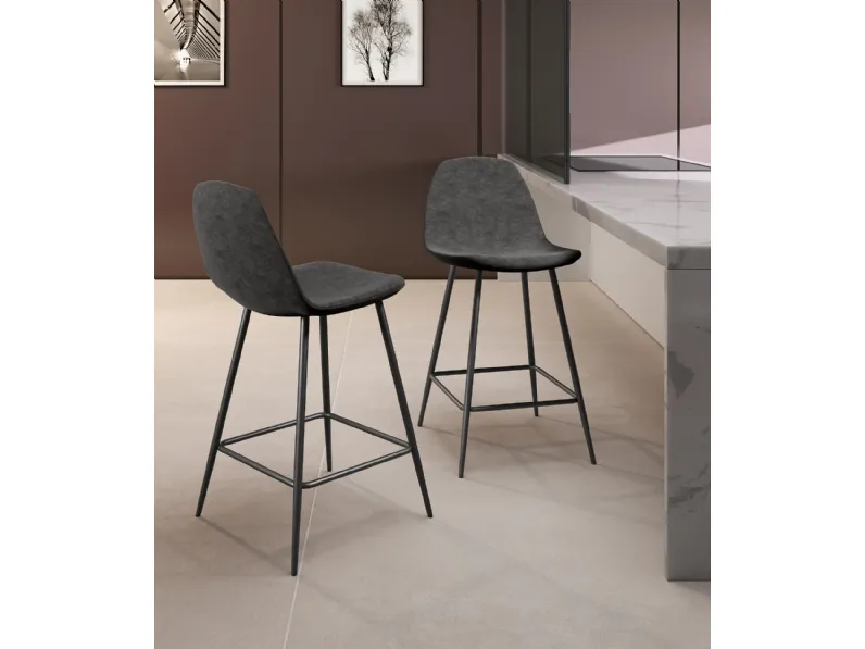 Sgabello Brigitte in ecopelle di Stones