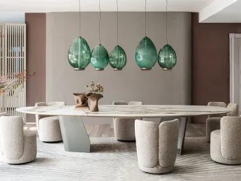 La sedia Britney Turn di Cattelan Italia è un esempio di design contemporaneo che combina eleganza e