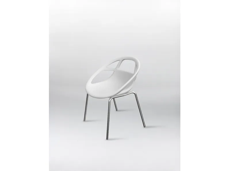 Sedia Lola in poliuretano morbido con gambe in metallo di Casprini