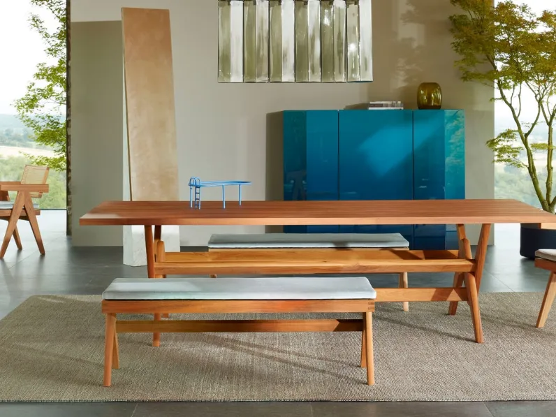 Sedia Capitol Complex in legno massello di Cassina