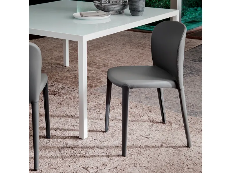 Sedia in acciaio rivestita in pelle Daisy di Cattelan Italia