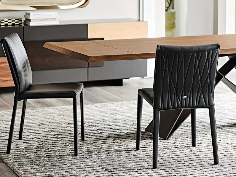 Sedia in ecopelle con imbottitura trapuntata Italia Couture di Cattelan Italia