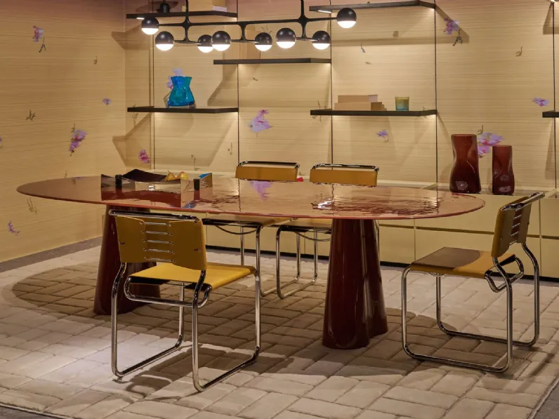 Sedia in cuoio CH66 di Cassina