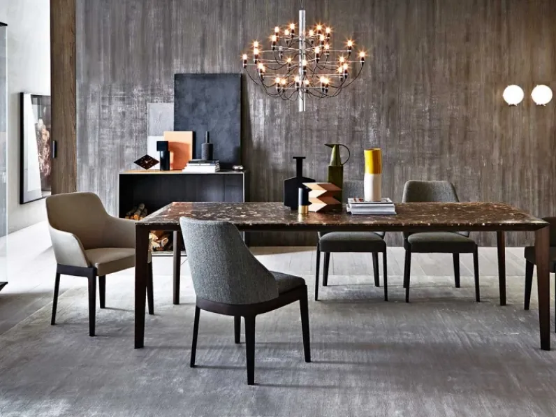 Sedia in tessuto con o senza braccioli Chelsea di Molteni & C