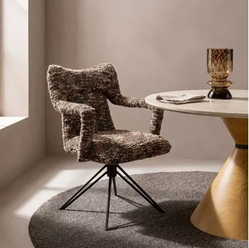 Sedia in tessuto Chrissy di Kare Design
