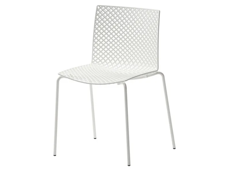 Sedia impilabile City in tecnopolimero con struttura in metallo di Veneta Cucine