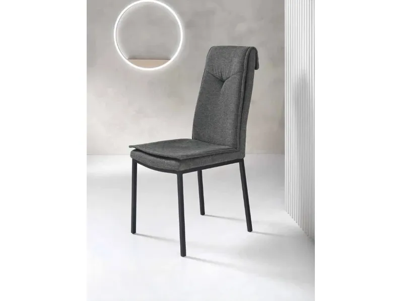 Sedia Clyde in tessuto imbottito di Capodarte