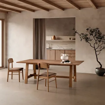 Sedia in legno di gomma Core di Ikone Casa