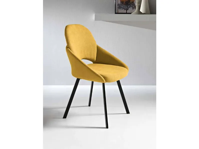 Sedia Dolly in tessuto imbottito di Capodarte