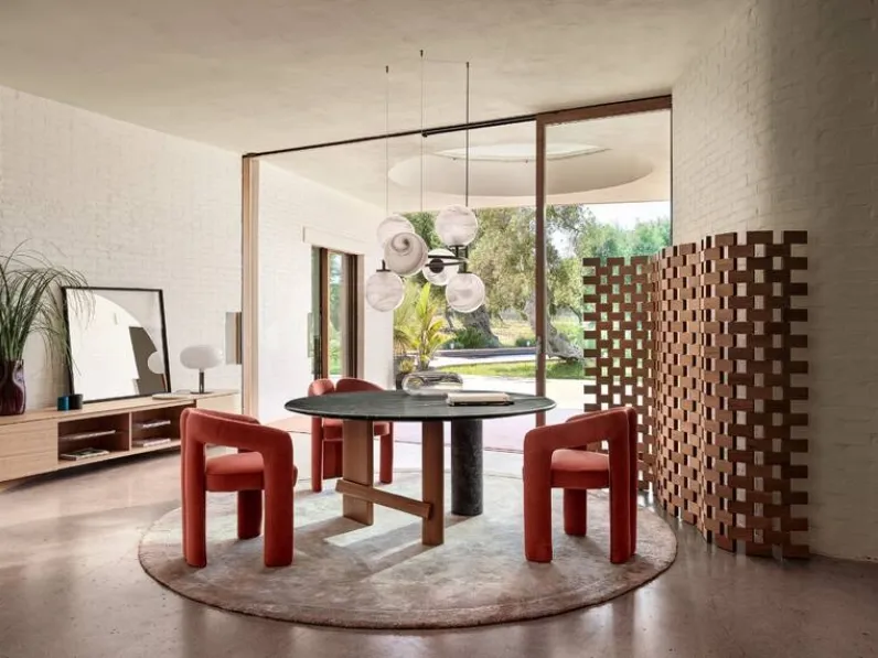 Sedia di design Dudet in tessuto imbottito di Cassina