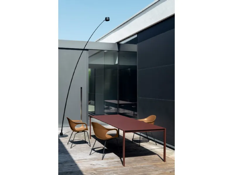 Sedia Elephantino con scocca in plastica riciclata di Kristalia