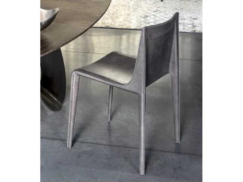 Sedia Emily in pelle toscana di Arketipo