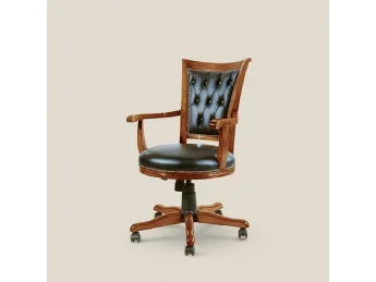 La sedia Emozioni 5120 EM15 di Tarocco Vaccari unisce design elegante e comfort.