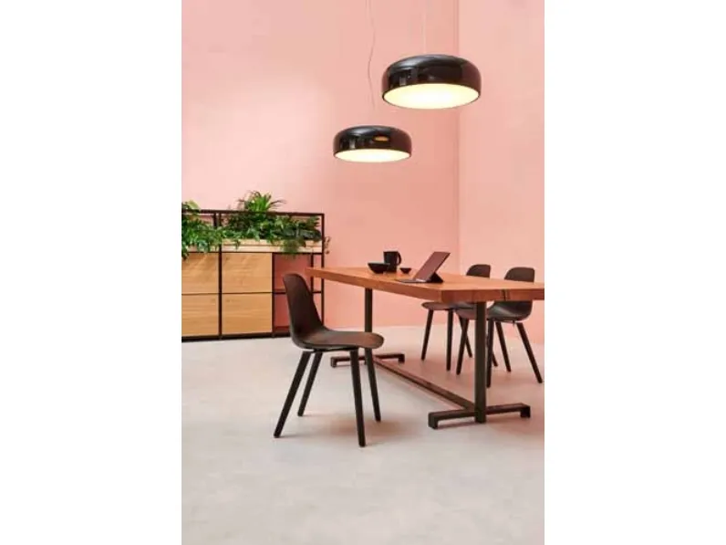 Sedia in polipropilene con gambe in legno massello Pola di Estel